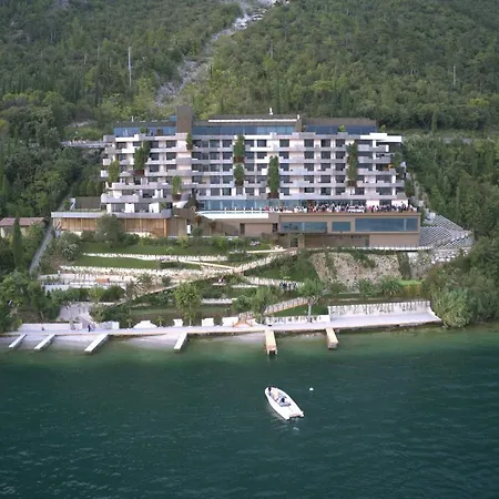 Eala My Lakeside Dream - Adults Friendly 5* リモーネ・スル・ガルダ