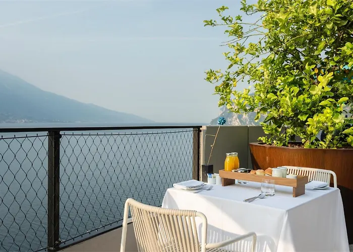 Hotell Eala My Lakeside Dream - Adults Only