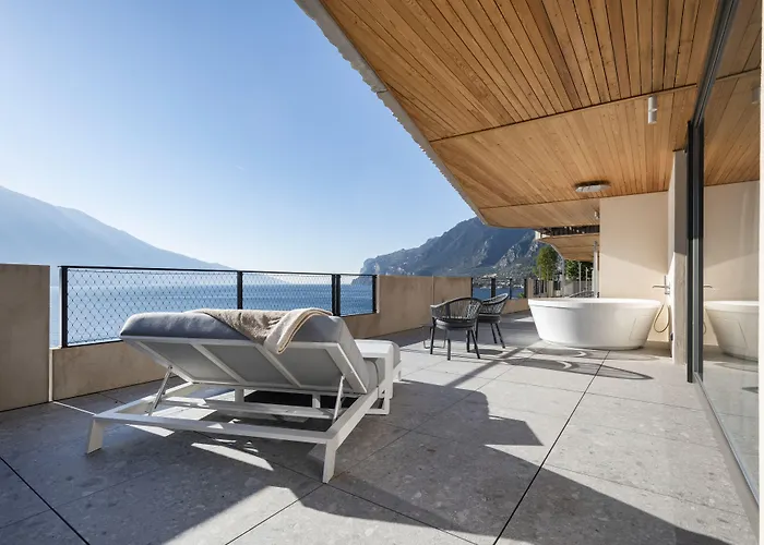 Hotell Eala My Lakeside Dream - Adults Only